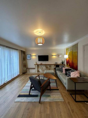 Dukes Lodge Northwood Suite